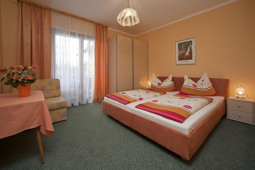 Haus Fischer Velden am Wörthersee Habitación foto